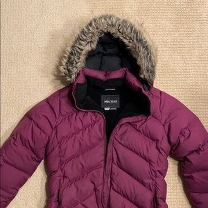 Girls Marmot Montreaux 700 fill down jacket